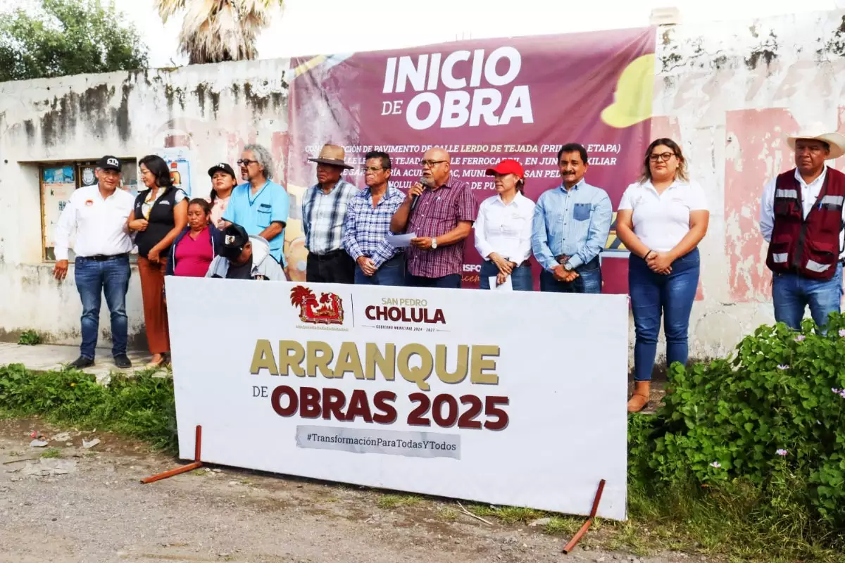 Gobierno de Tonantzin Fernandez continua rehabilitando vialidades en todo San Pedro Cholula 4