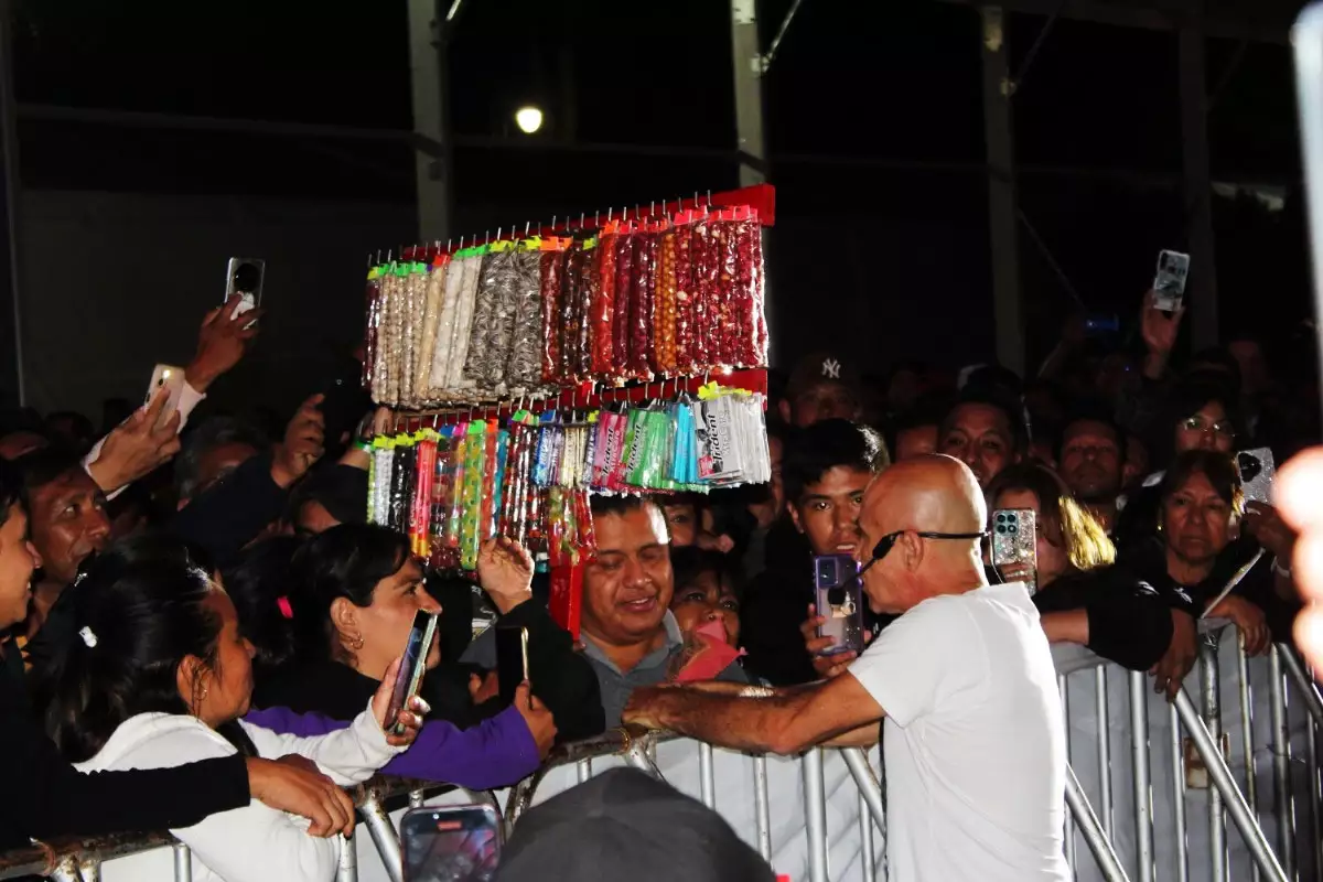 Guerra de Chistes llena de humor la Gran Feria de Cholula 1