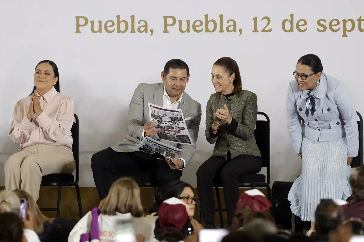 Informa Claudia Sheinbaum cifras de beneficiarios de programas sociales en Puebla