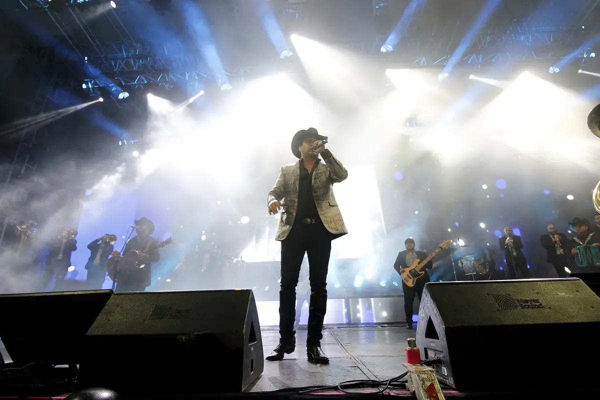 Julión Álvarez tocará tres horas en Puebla el 15 de septiembre 1 Julión Álvarez tocará tres horas en Puebla el 15 de septiembre