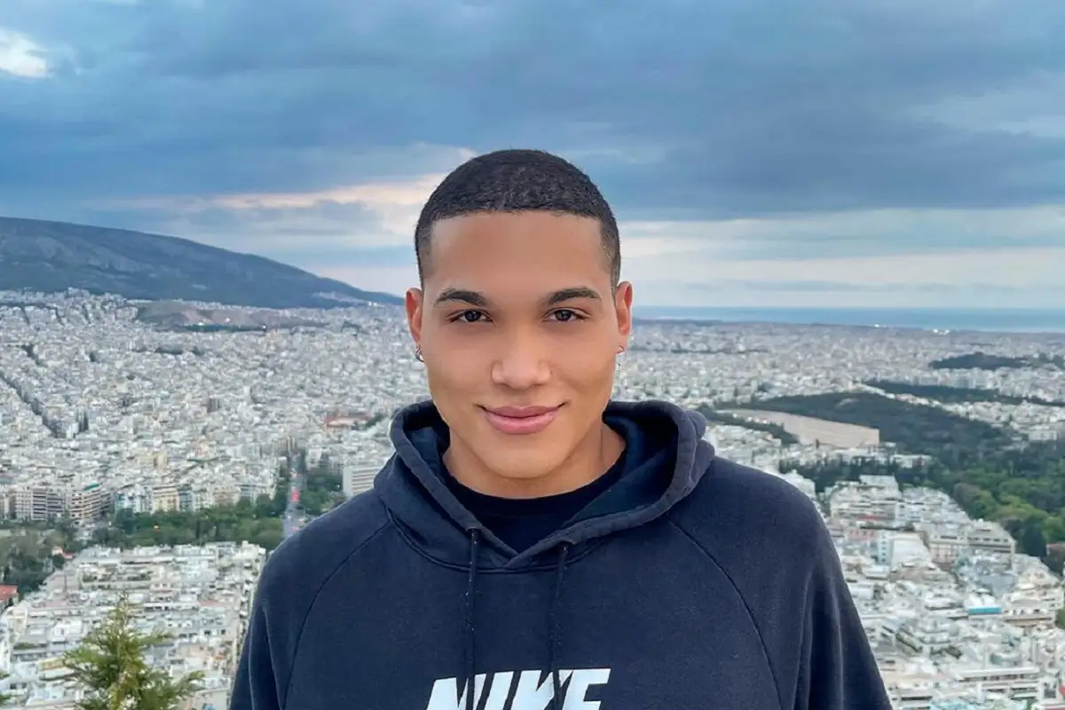 Muere el influencer Yago Campos en una habitación de hotel; su acompañante sobrevive tras quedar en coma 1 Muere el influencer Yago Campos