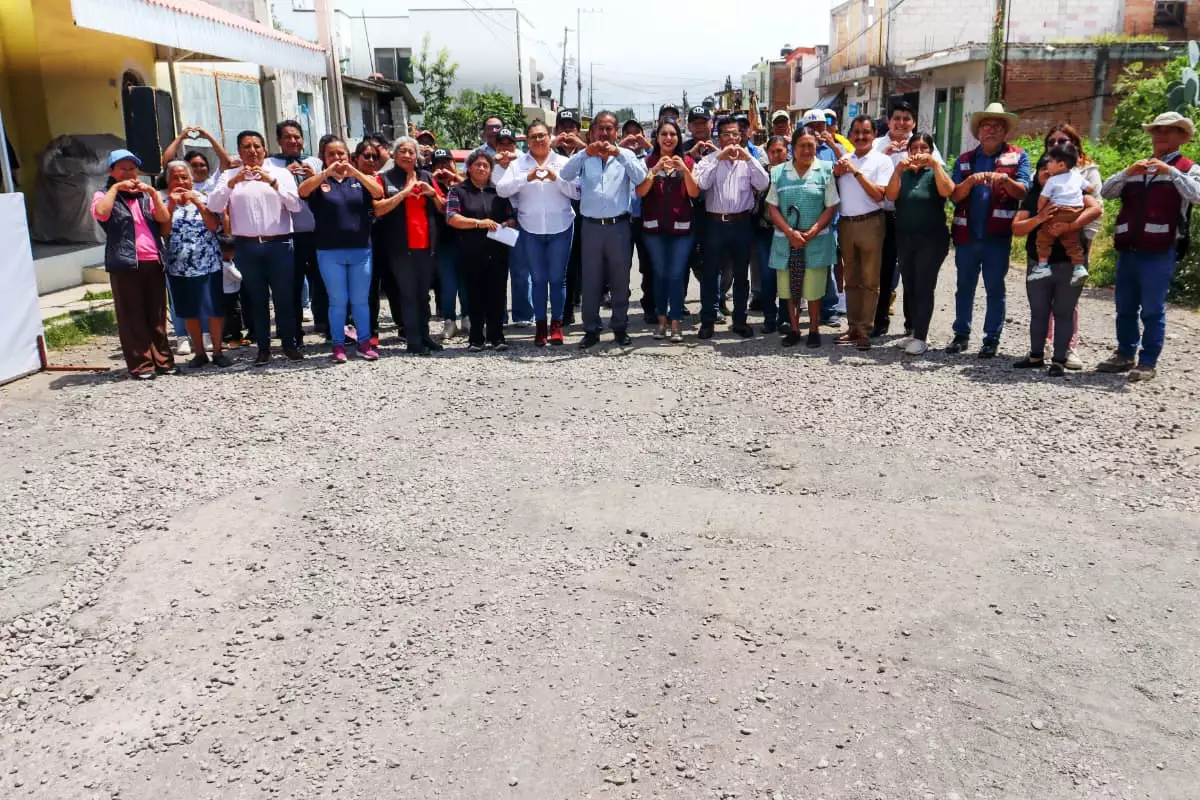 Rehabilita Gobierno de Tonantzin Fernandez mas vialidades en San Pedro Cholula 1