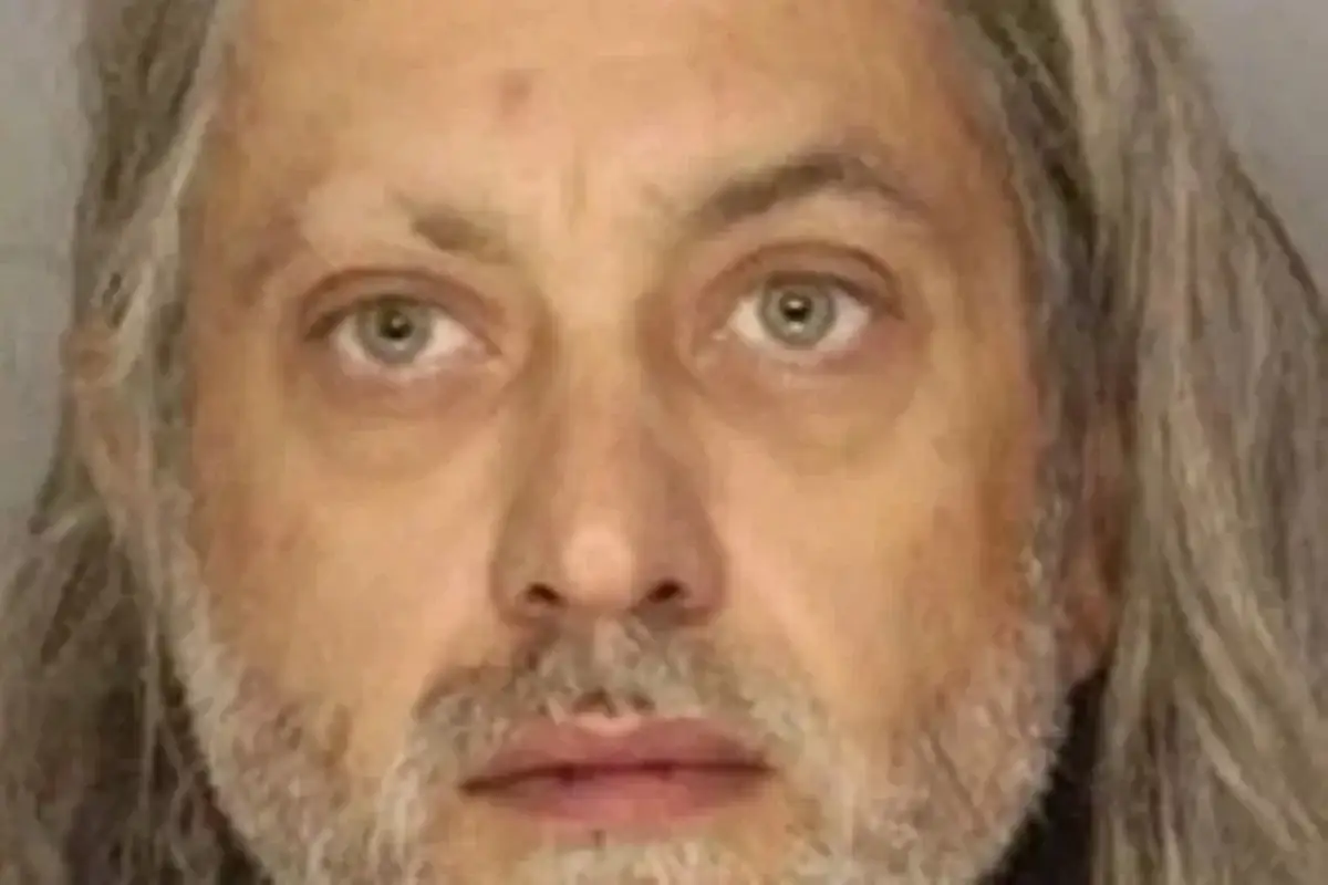 Sujeto incendia su casa y mata a su hija en Pittsburgh