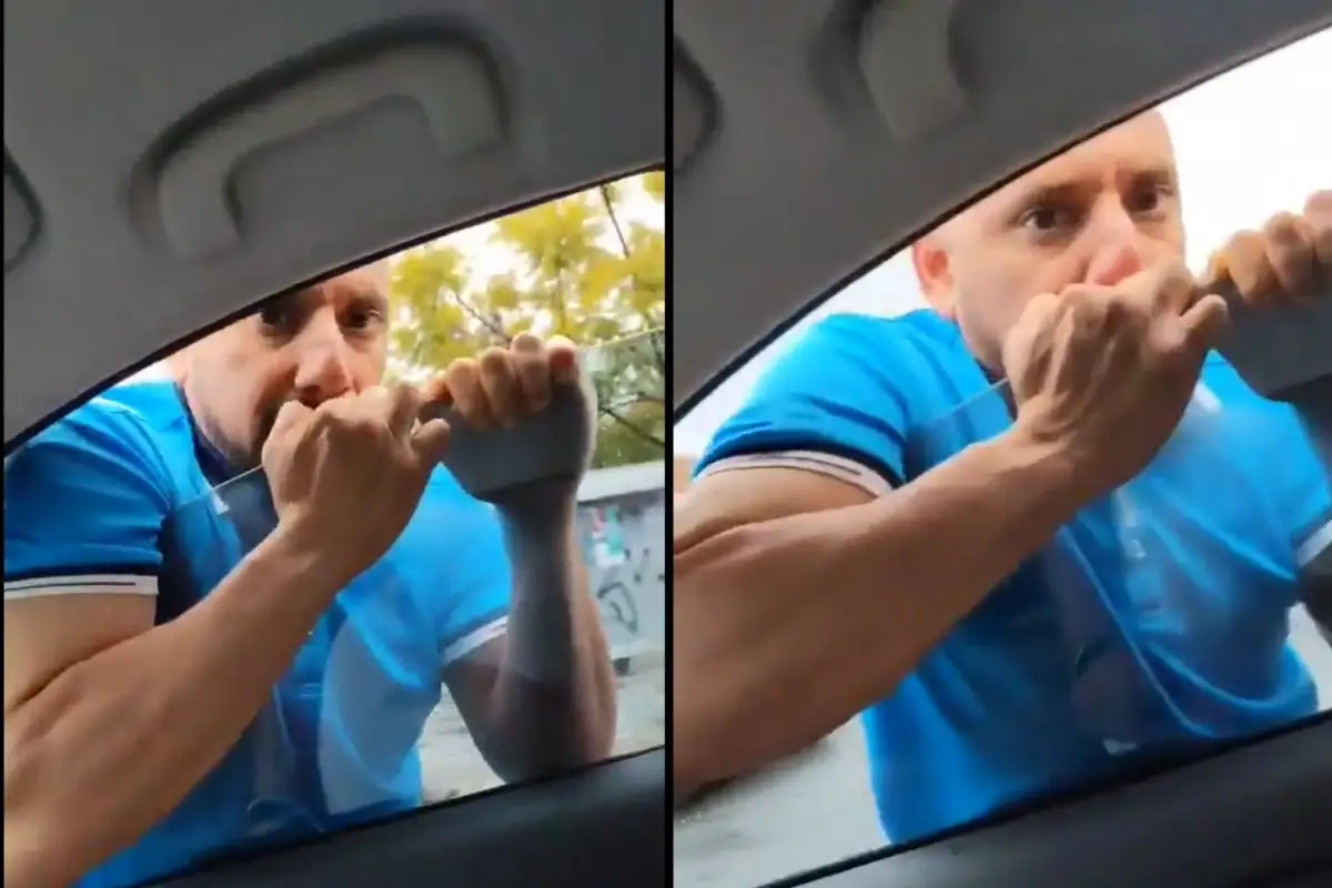 VIDEO: Sujeto se cuelga de la ventanilla de un auto en el Parque Ecológico de Puebla 1 Sujeto se cuelga de la ventanilla de un auto en el Parque Ecológico de Puebla