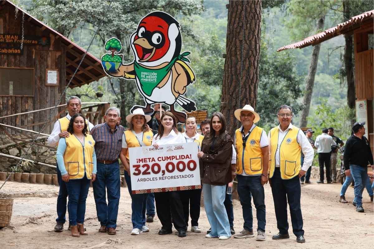 Zacatlán concluye temporada de reforestación 2025; cumplió meta de 320 mil árboles plantados 1 Zacatlán concluye temporada de reforestación 2025