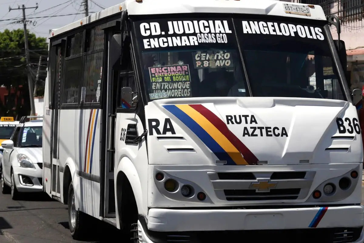 Asalto a ruta Azteca en Paseo Bravo: pasajeros robados y chofer agredido por “llevar poco dinero” 1 Asalto a ruta Azteca en Paseo Bravo: pasajeros robados y chofer agredido por “llevar poco dinero”