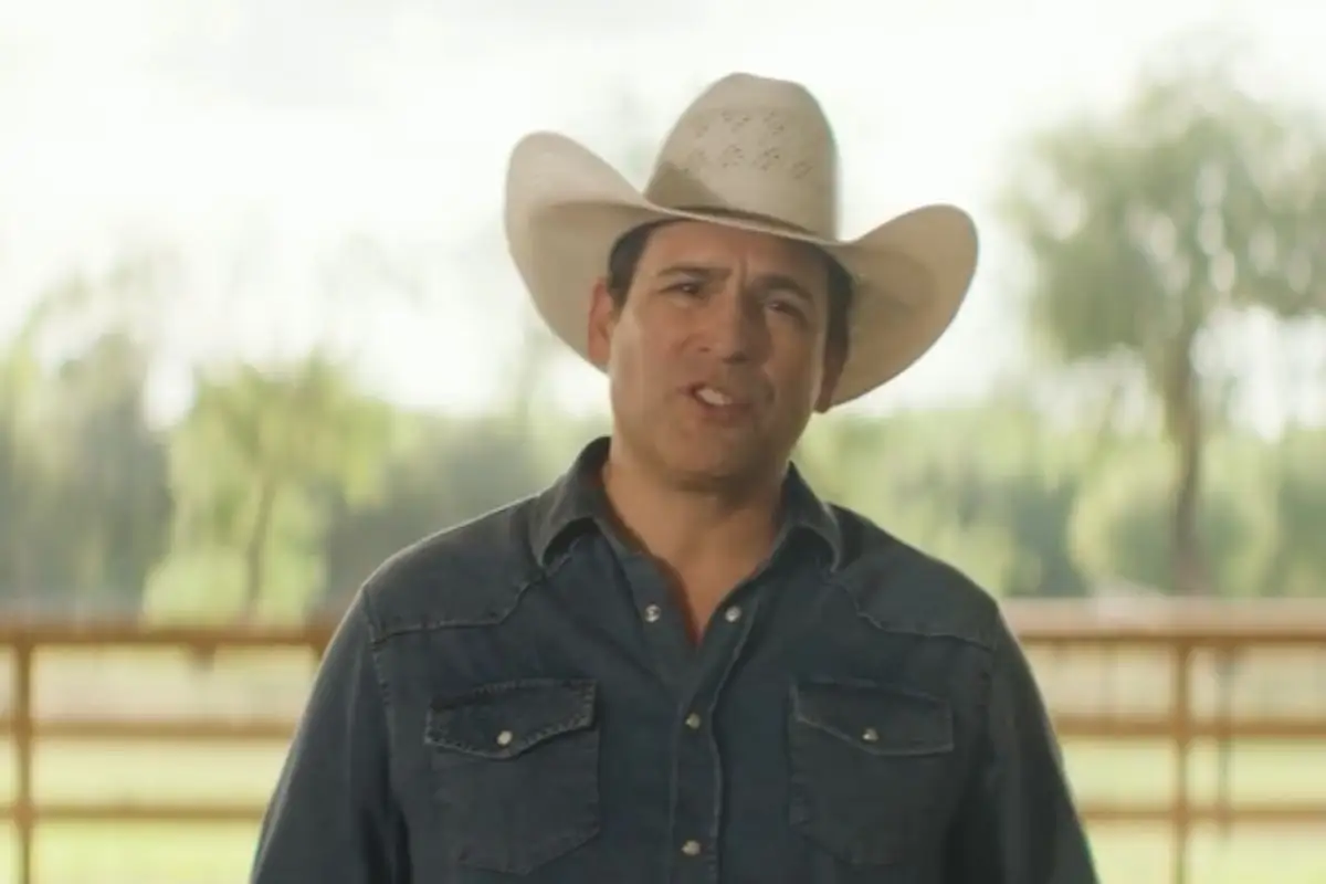 Bobby Pulido anuncia candidatura al Congreso de EU