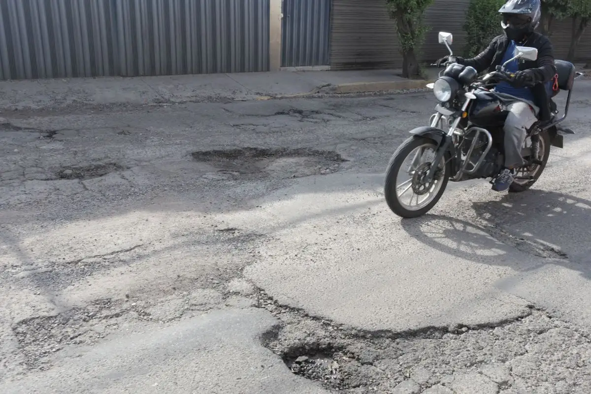 40 mil calles en pésimas condiciones en Puebla