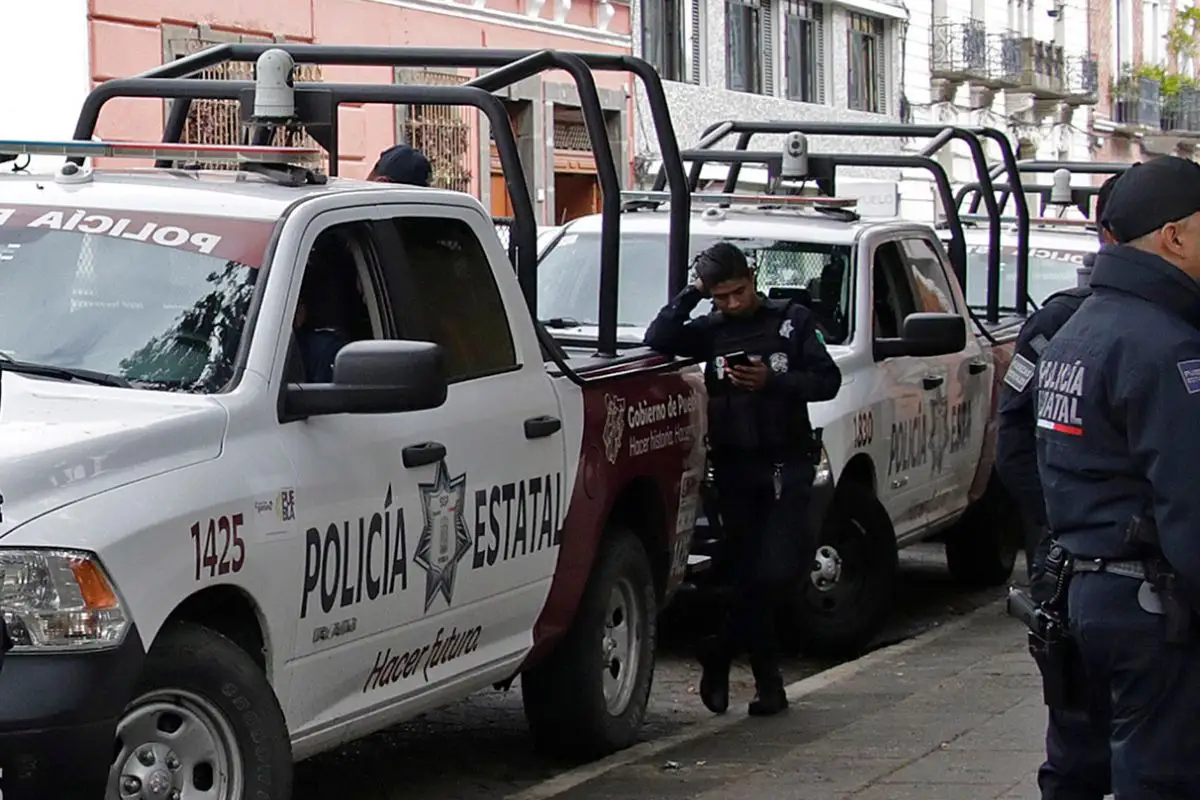 Detienen a presunto policía de la SSP por robo en Periférico