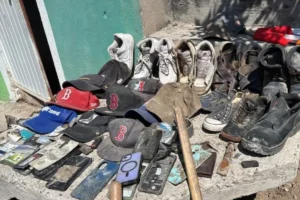 Hallan 12 cuerpos en una fosa clandestina de Irapuato entre ropa, identificaciones y teléfonos celulares