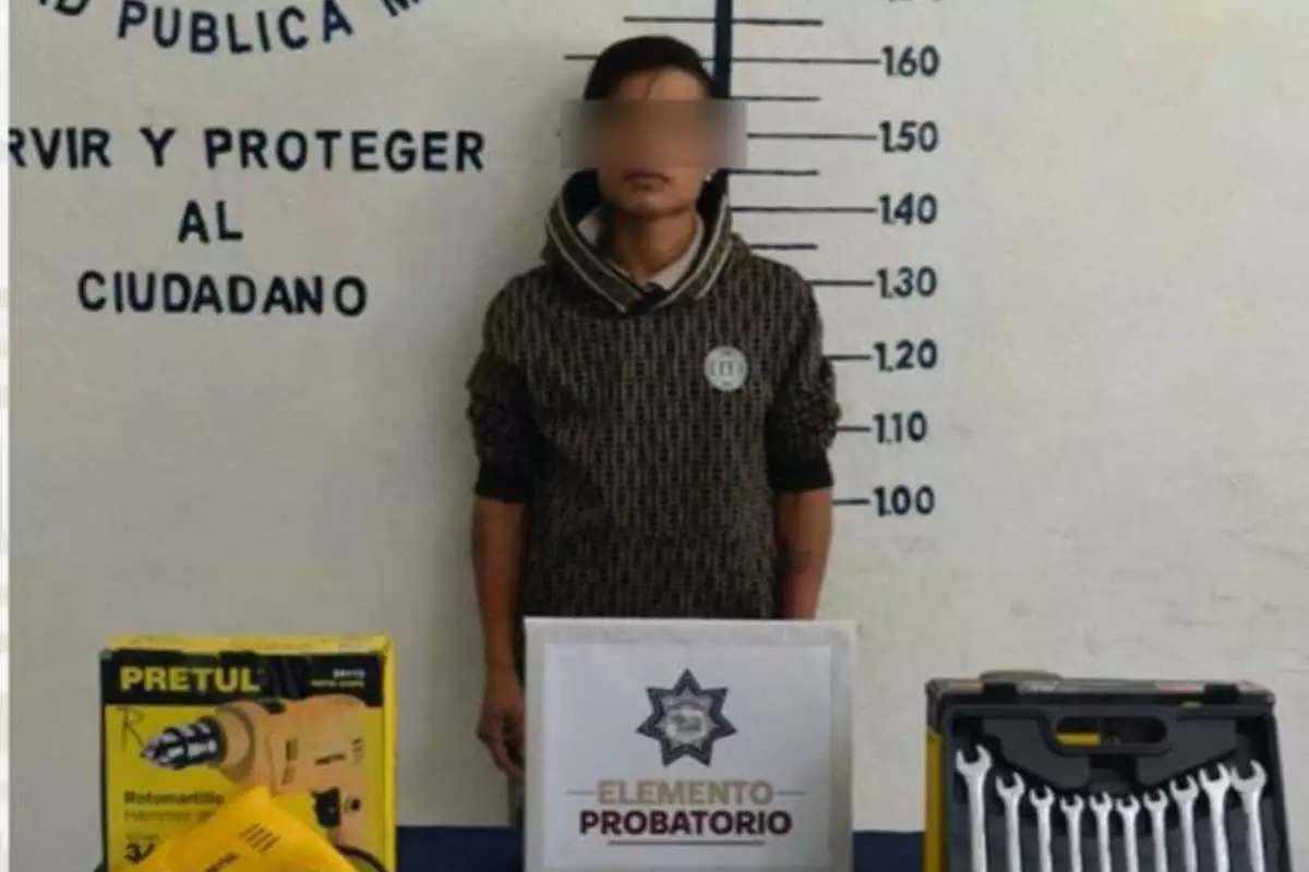 Accion ciudadana y respuesta policial permiten detencion de presunto ladron en Manantiales 2
