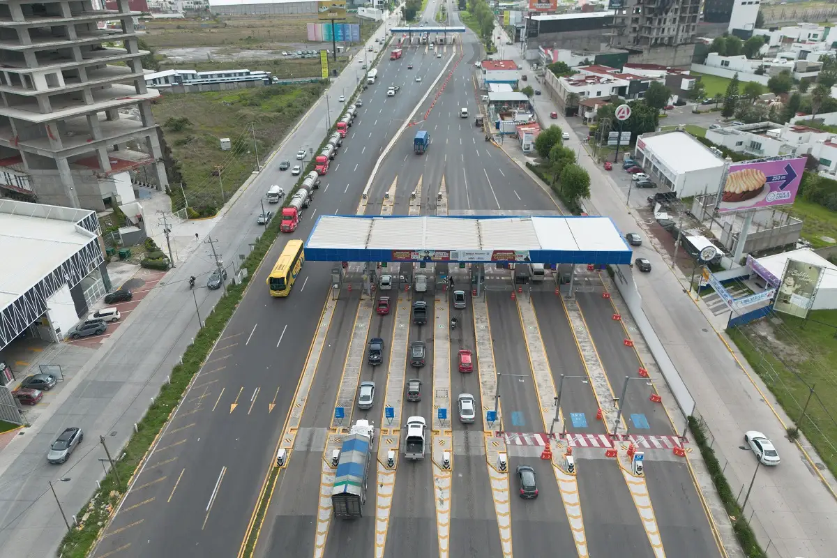 Ampliarán caseta de Atlixco a 10 carriles; cinco de cada sentido 6 Ampliarán caseta de Atlixco a 10 carriles; cinco de cada sentido
