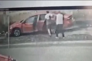 Asiste a entrevista de trabajo y le roban el auto en Parque Industrial Chachapa