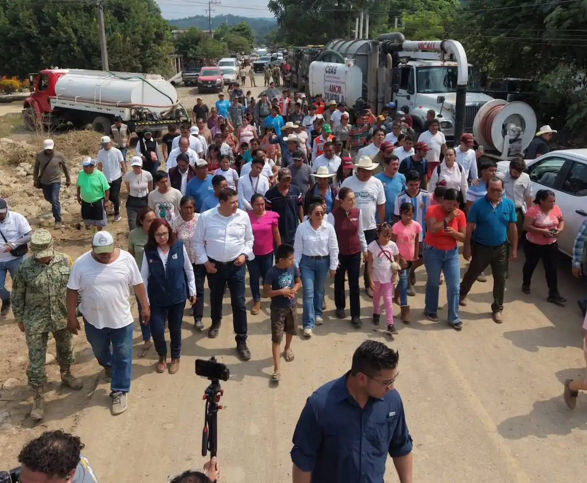 Claudia Sheinbaum reconoce trabajo de Armenta en la Sierra Norte