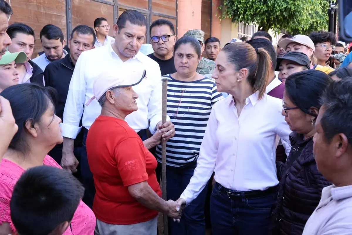 Cobija y atiende la Presidenta Sheinbaum a damnificados en Huauchinango: No vamos a dejar desamparados a nadie 1 Cobija y atiende la Presidenta Sheinbaum a damnificados en Huauchinango No vamos a dejar desamparados a nadie