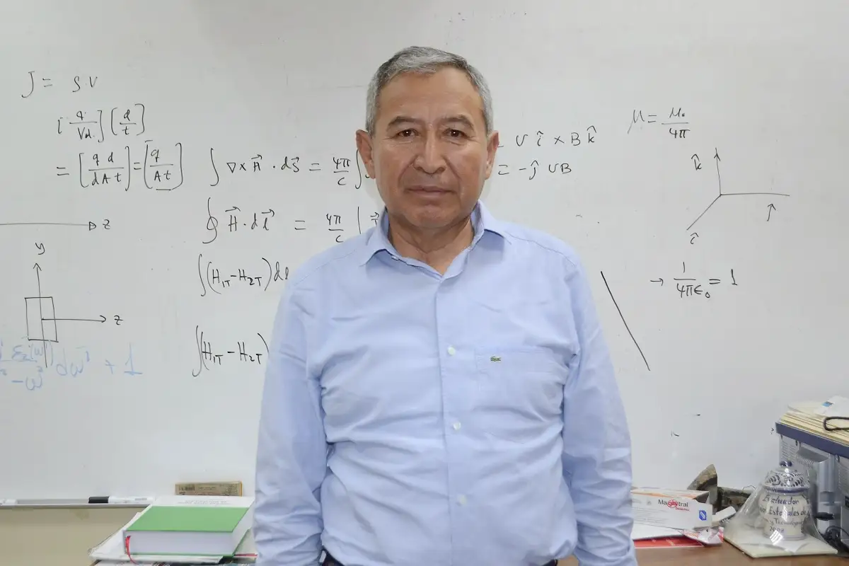 Colaboración científica en la BUAP para dar certeza teórica a propuestas experimentales