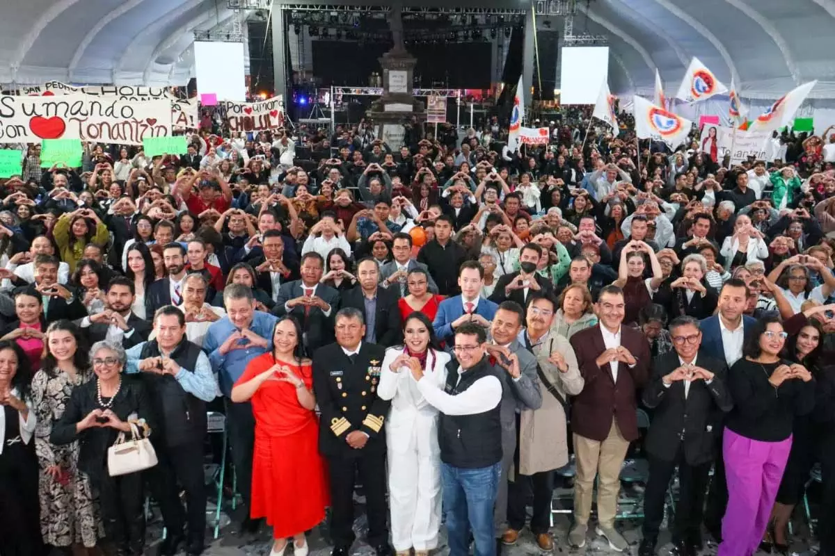 Con el respaldo de miles de cholultecas rinde Tonantzin Fernandez su primer Informe de Gobierno de compromisos cumplidos 3