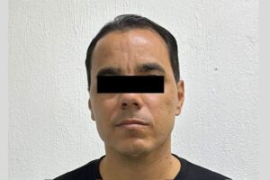 Detienen a Omar Bravo en Jalisco