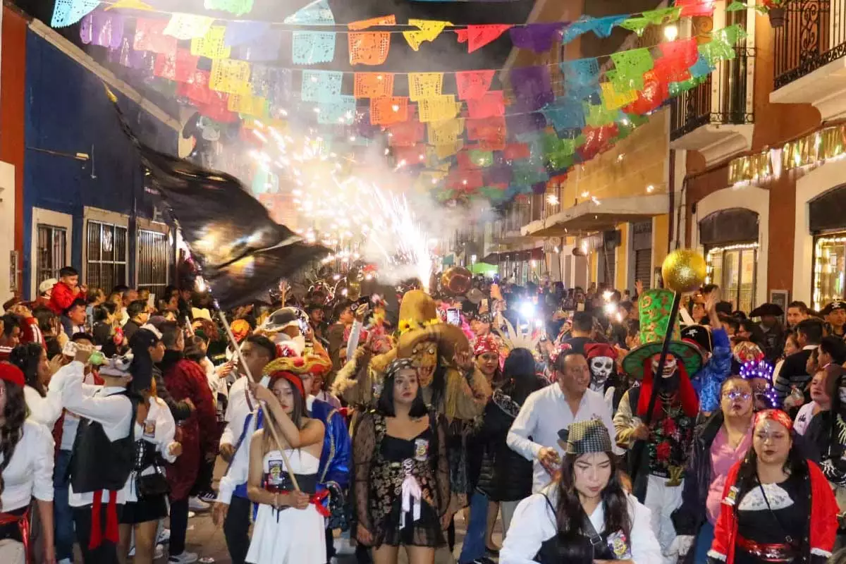 El Desfile de Animeros lleno de magia y color a San Pedro Cholula 4