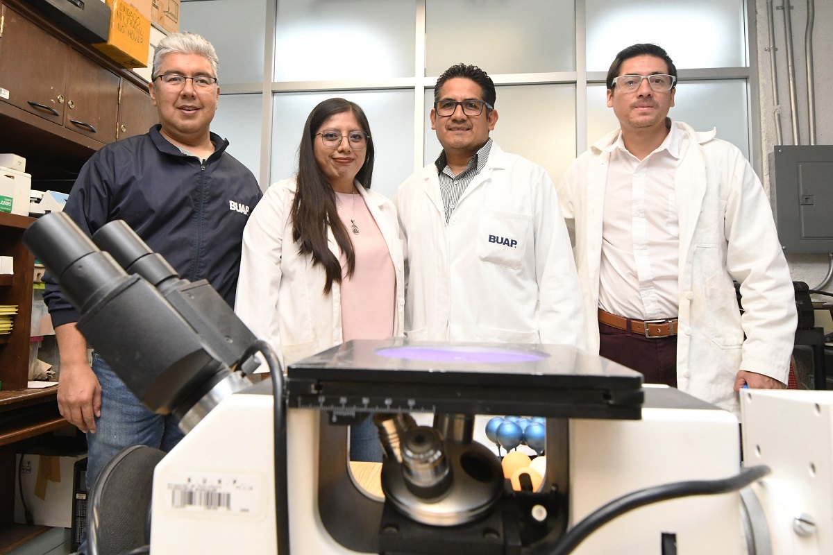 El posgrado en Dispositivos Semiconductores celebra cuatro décadas de trabajo científico