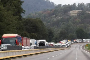 Estos son los cierres en la autopista México-Puebla del 22 al 24 de octubre