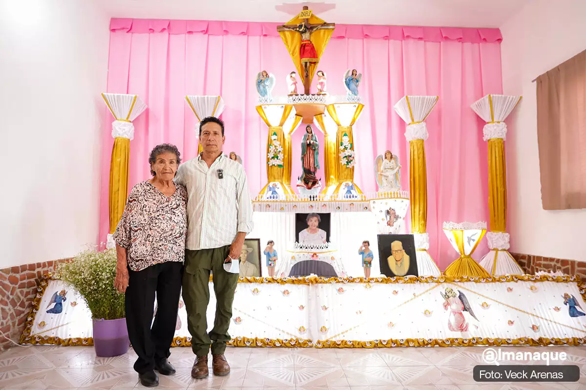 Mujer de 94 años y su altar monumental en vida en Huaquechula: “no hay que tenerle miedo a la muerte”  