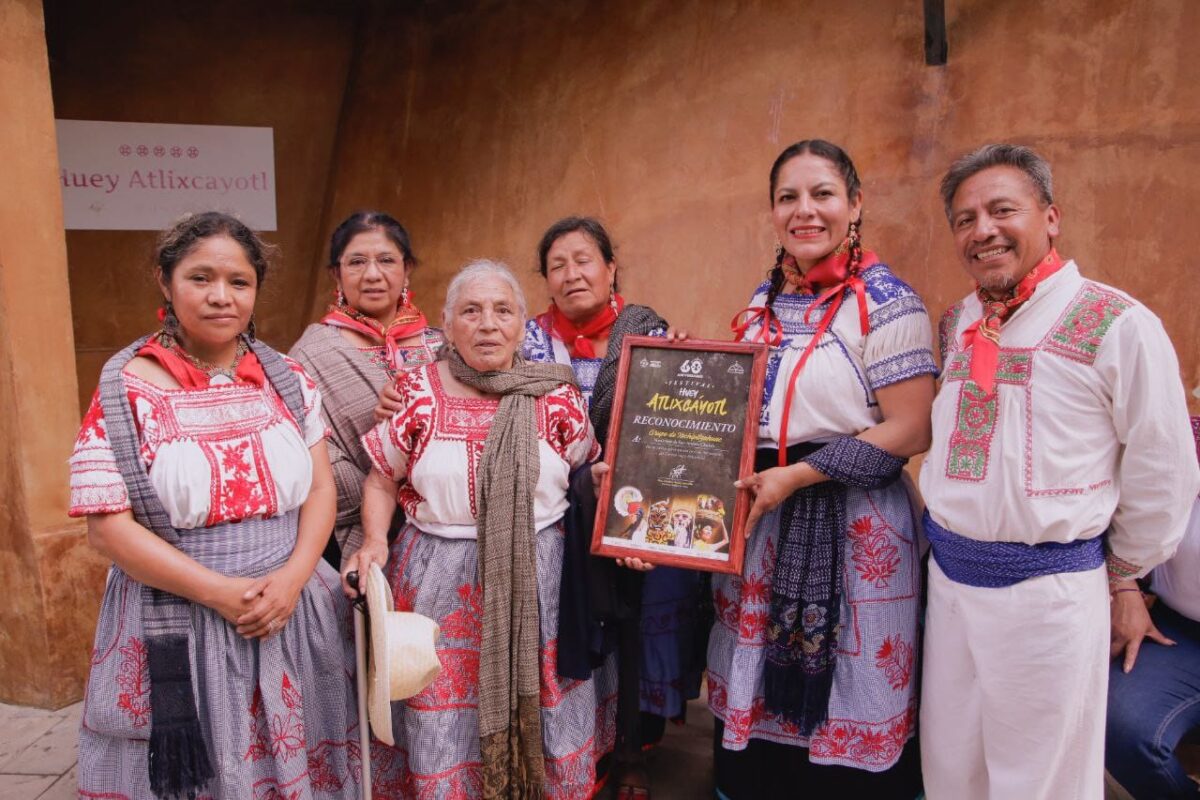 Encabeza Lupita Cuautle participación de San Andrés Cholula en el Festival Huey Atlixcáyotl 2025
