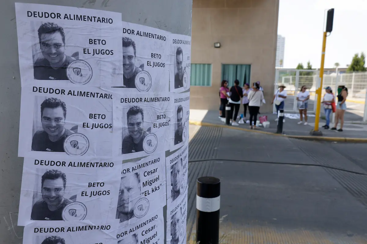 Incrementar sanciones contra deudores alimentarios busca Congreso en Puebla