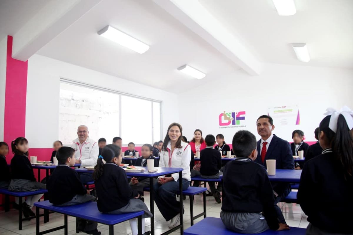 Inaugura MariElise Budib desayunador escolar en la Primaria Salvador Allende 1 MariElise Budib desayunador escolar en la Primaria Salvador Allende