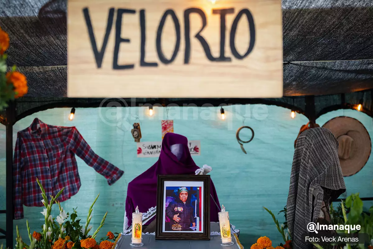 Colocan ofrenda a Medio Metro de Puebla en Huaquechula