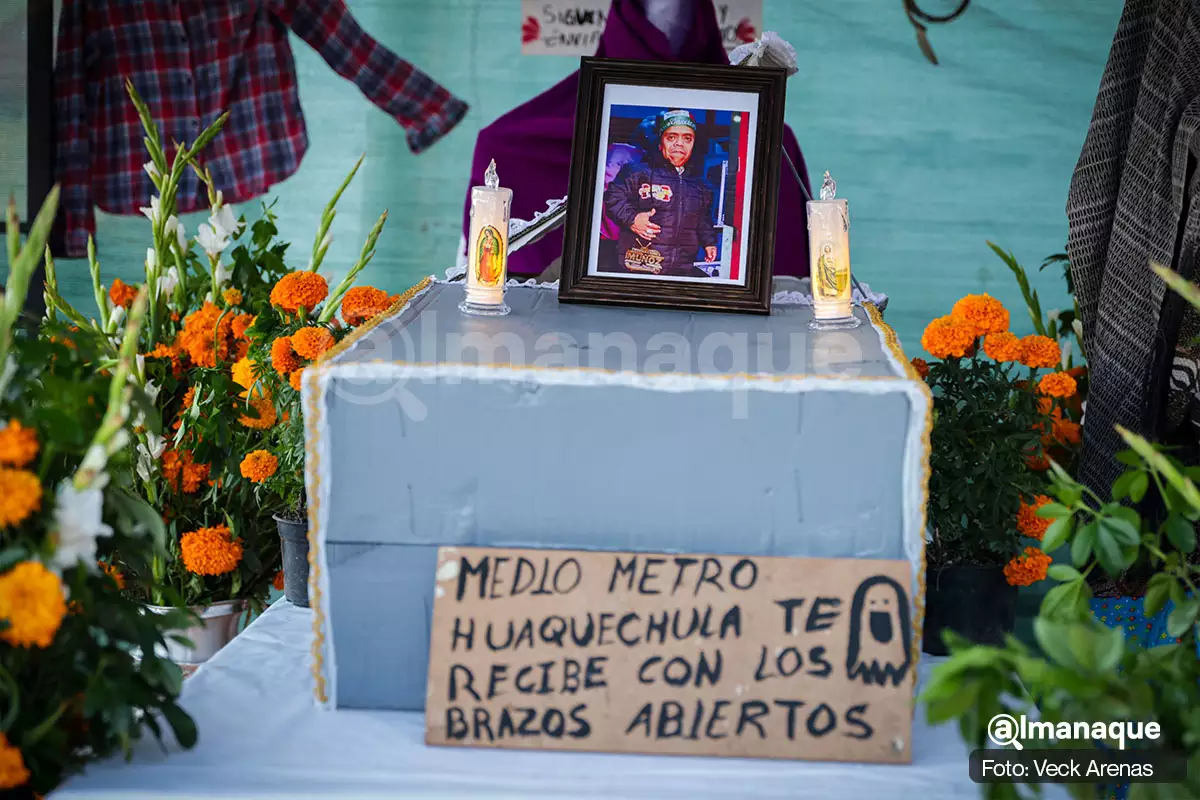 Colocan ofrenda a Medio Metro de Puebla en Huaquechula