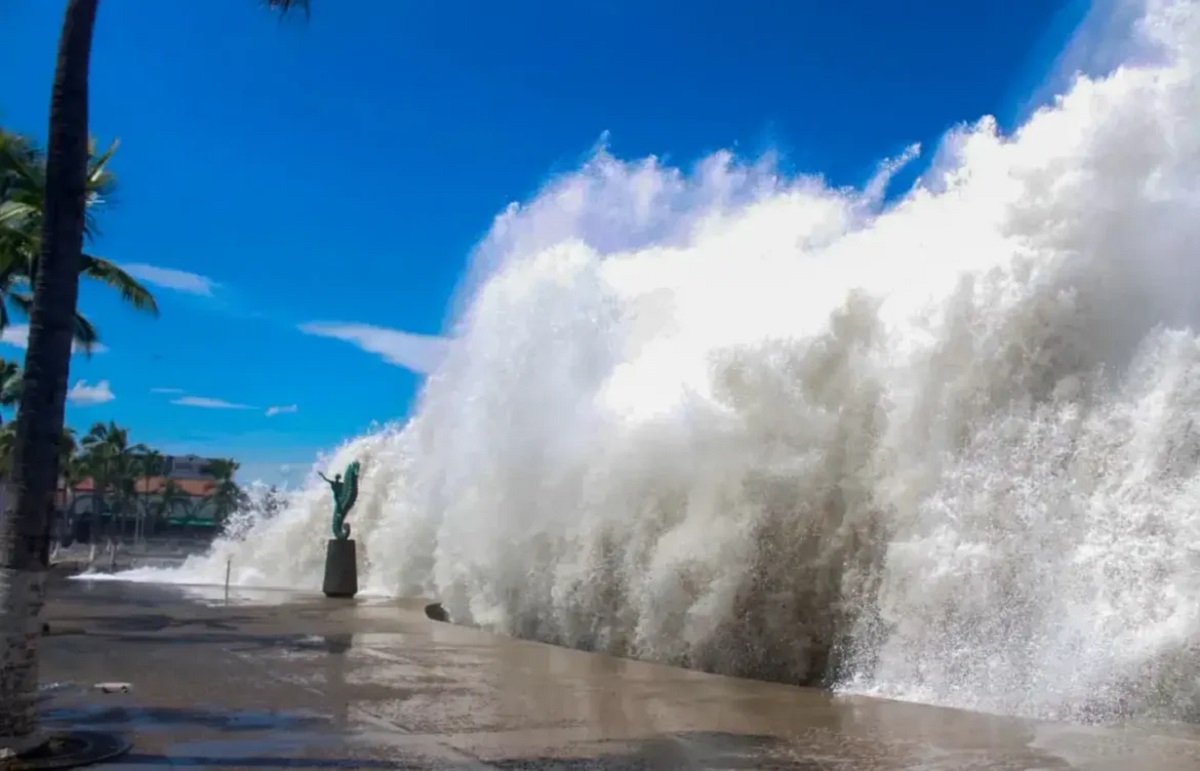 Se forma la depresión tropical Diecisiete-E frente a costas de Guerrero