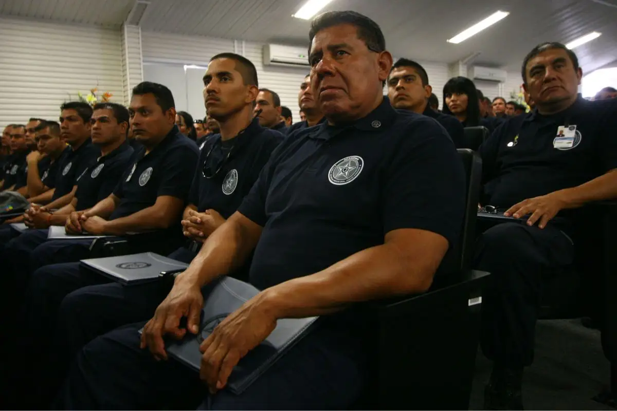 Gobierno ofrece estos apoyos para policías estatales de Puebla