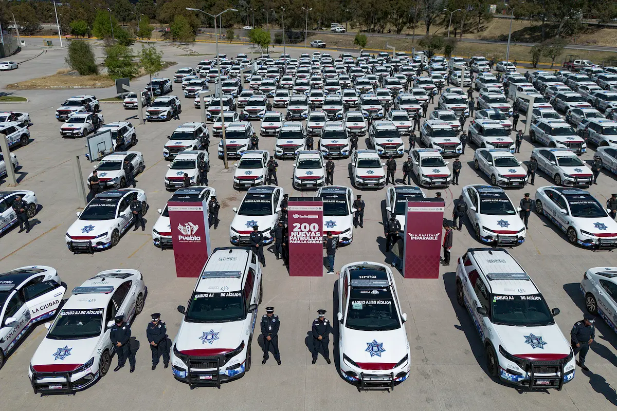 En Primer Informe de Actividades de Pepe Chedraui, destaca inversión en patrullas y aumento salarial a policías 4 Patrullas y aumento salarial a policías, destacan en primer Informe de Pepe Chedraui