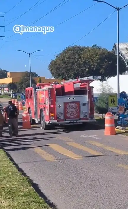 Carambola en el Periférico Ecológico deja tres heridos