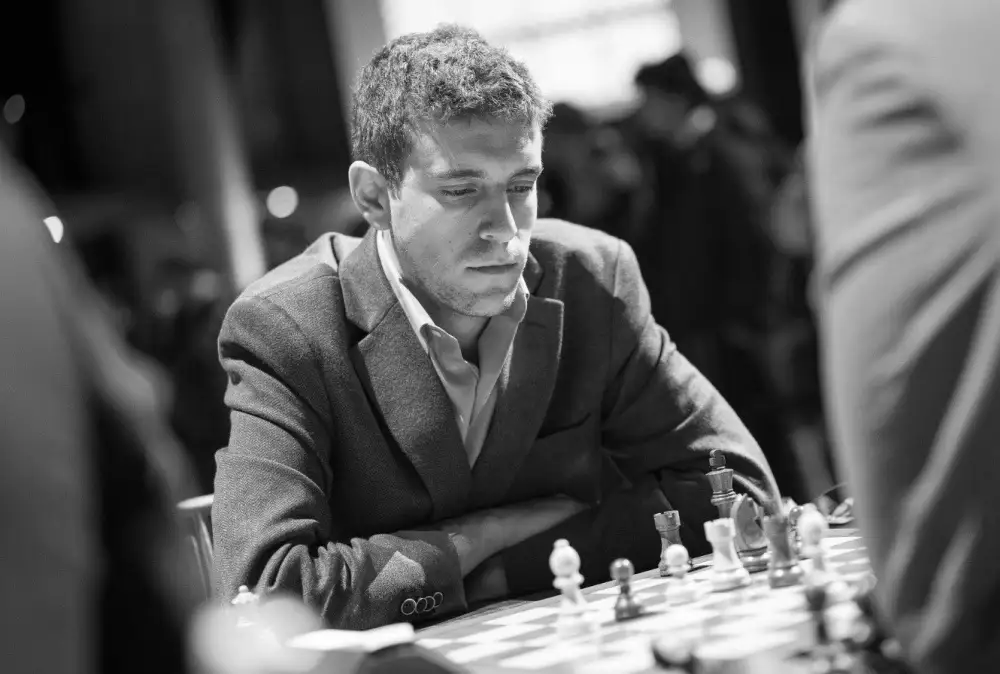 A los 29 años muere el ajedrecista y comentarista Daniel Naroditsky