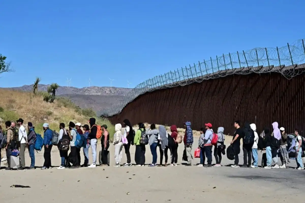 Estados Unidos multará con 5 mil dólares por cruzar su frontera de manera ilegal