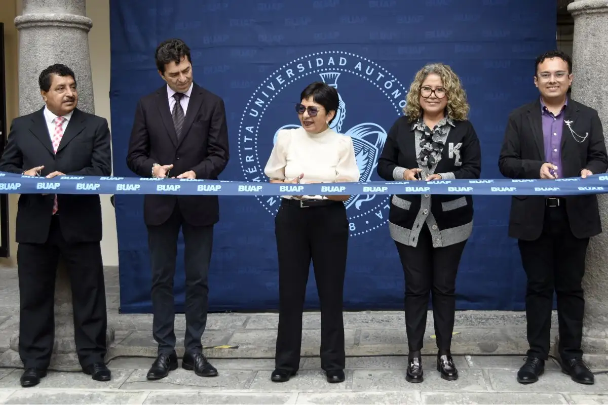 Se inaugura en la BUAP la exposición “San Jerónimo, emblema de la Psicología en Puebla” 1 Se inaugura en la BUAP la exposición “San Jerónimo, emblema de la Psicología en Puebla”