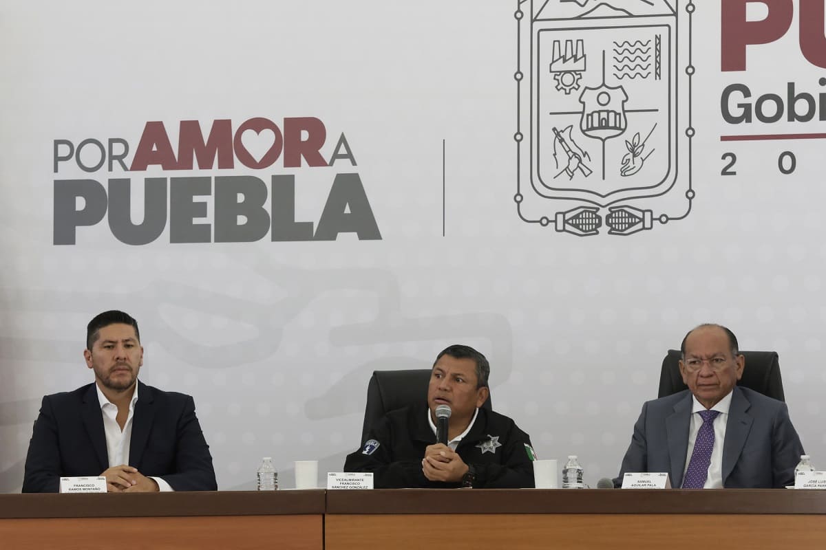 botones de pánico en fraccionamientos y colonias de Puebla