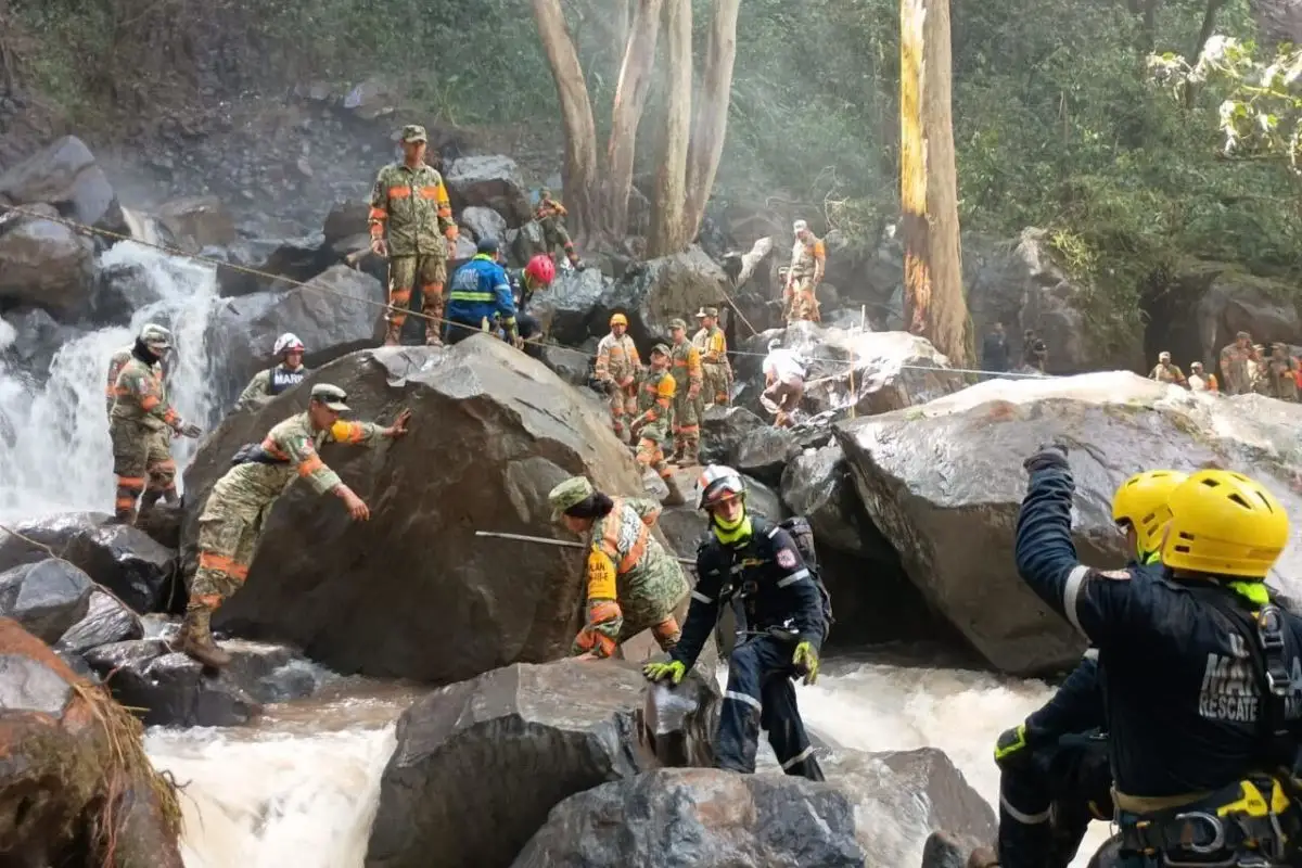 personas fallecidas en Puebla por deslaves