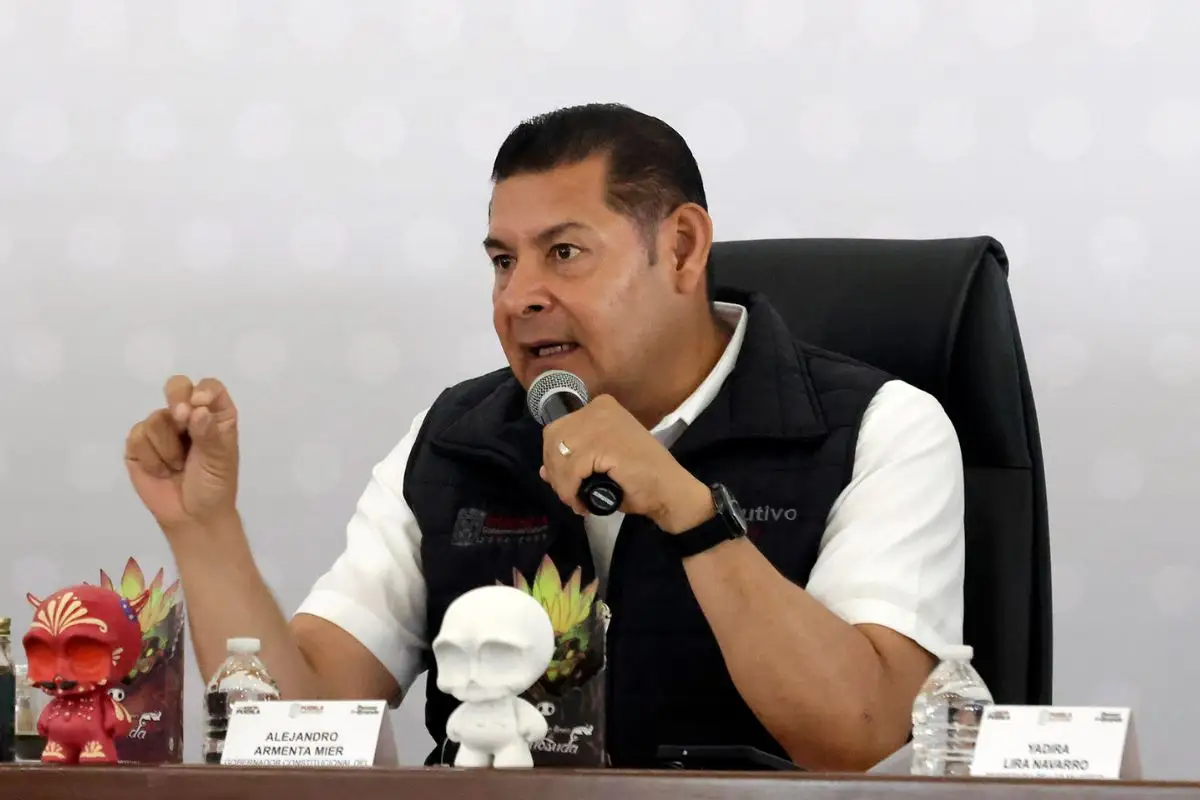 Puebla dejó de ser estado huachicolero a ser el que más combate este delito: Armenta 1 Puebla dejó de ser estado huachicolero a ser el que más combate este delito: Armenta