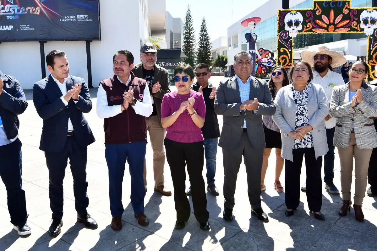 Entrega BUAP 60 toneladas de víveres al Sistema DIF estatal para población damnificada