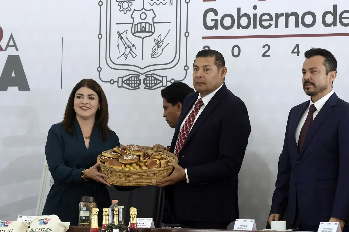 Avala Armenta salida de foráneos de la Fiscalía de Puebla