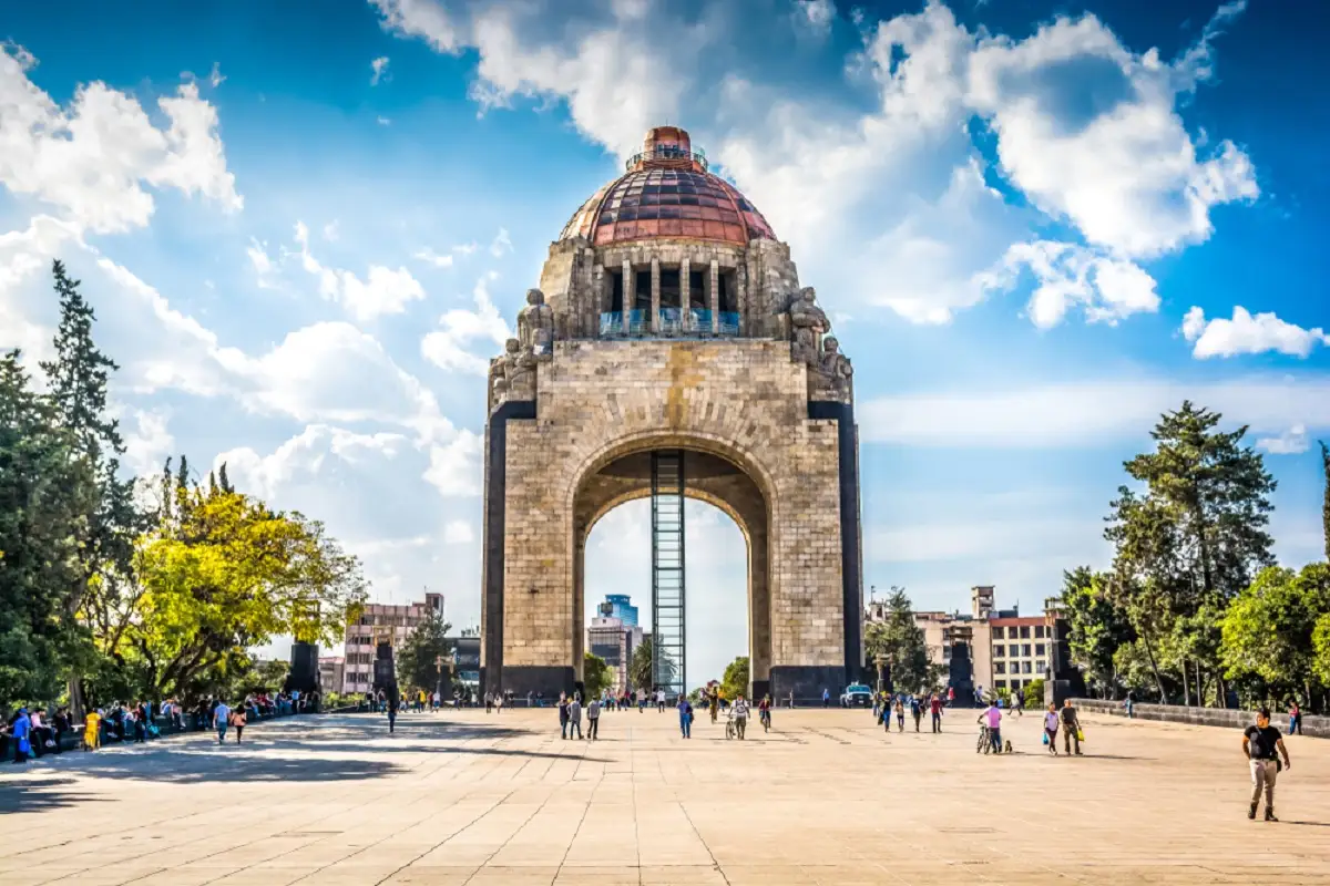 El Monumento a la Revolución: un emblema construido sobre las ruinas del Porfiriato 1 El Monumento a la Revolución un emblema construido sobre las ruinas del Porfiriato