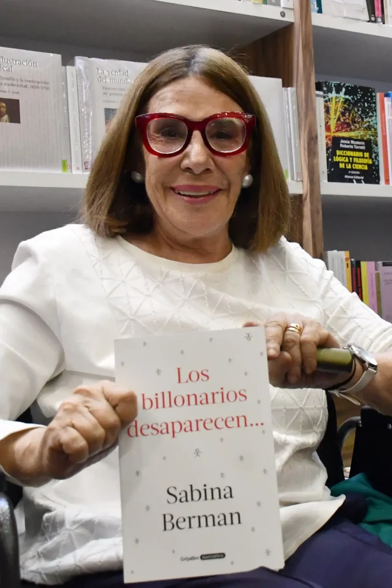Sabina Berman presenta Los billonarios desaparecen… en Librerías BUAP