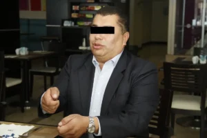 López Zavala se ampara y postergan sentencia por violencia familiar