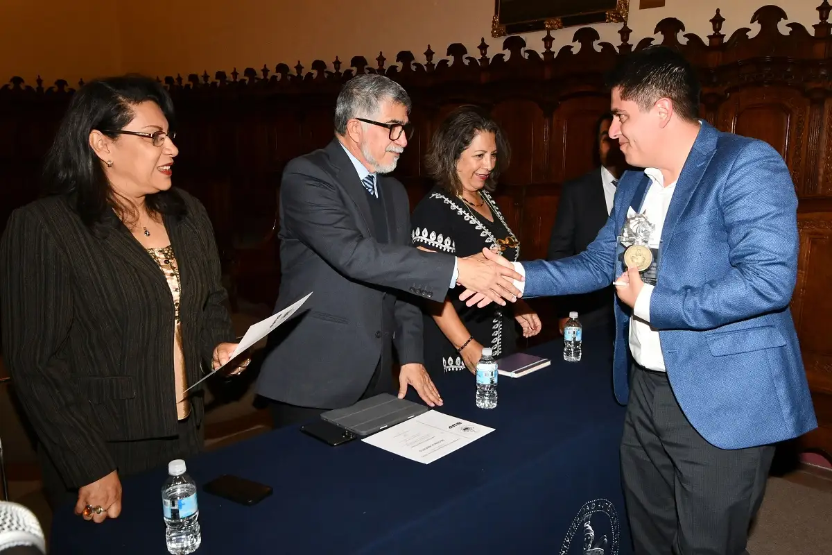 Se entrega Premio a la Mejor Tesis de Posgrado BUAP 2025 3 Premio a la Mejor Tesis de Posgrado 2