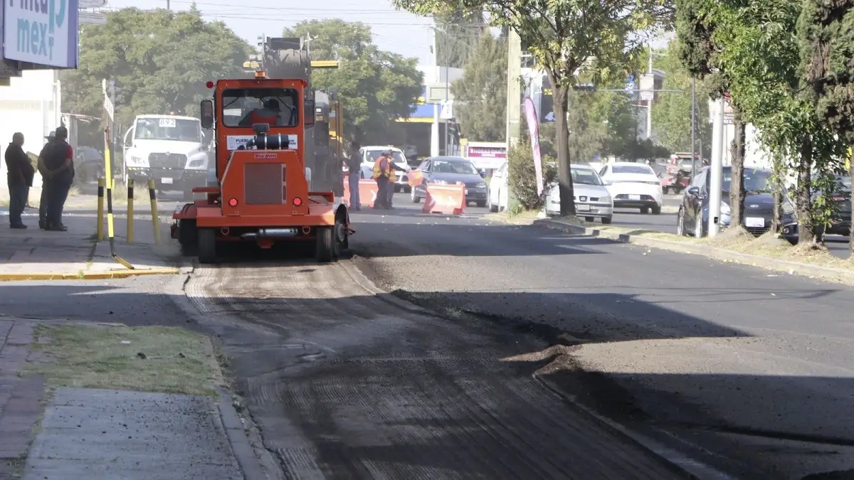 Reconstruye gobierno estatal 37 vialidades prioritarias en Puebla capital 2 Reconstruye gobierno estatal 37 vialidades prioritarias en Puebla capital