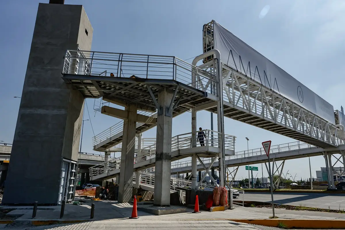 Reducción nocturna de carriles en la Vía Atlixcáyotl por obras frente al CCU de la BUAP 2 Reducción nocturna de carriles en la Vía Atlixcáyotl por obras frente al CCU de la BUAP