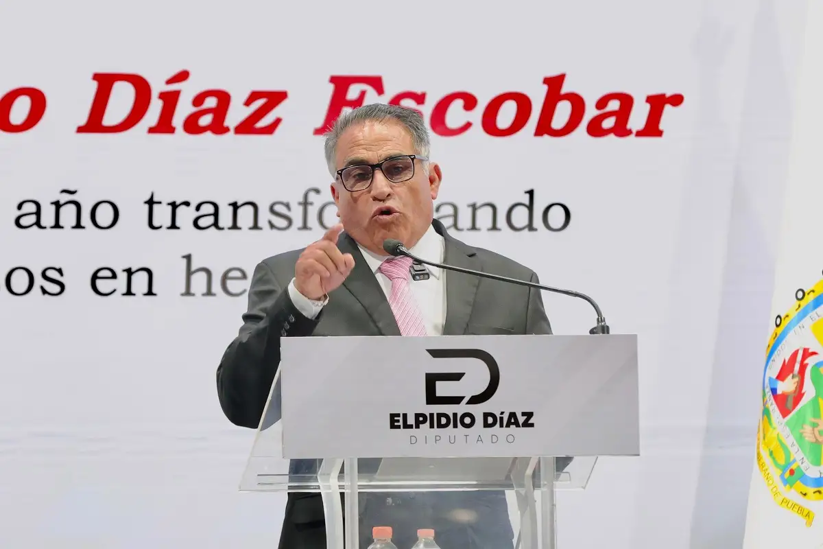 Rinde diputado Elpidio Díaz su Primer Informe Legislativo 1 Rinde diputado Elpidio Díaz su Primer Informe Legislativo